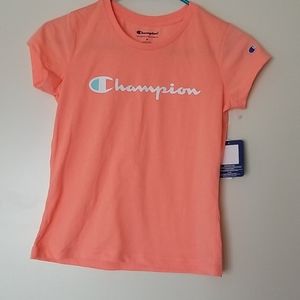 Girl's champion shortsleeve tshirt size medium